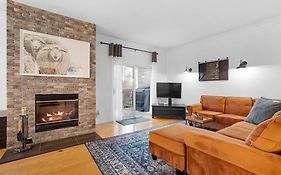 Le Champetre Tremblant 2Bdrs Condo W Fireplace